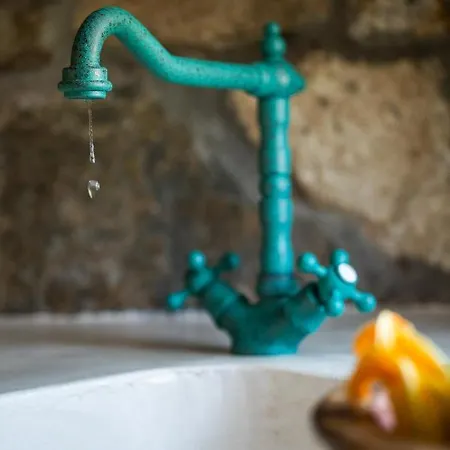 Ta Petrina Vourvourou