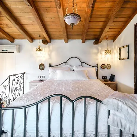 Appartement Ta Petrina Vourvourou